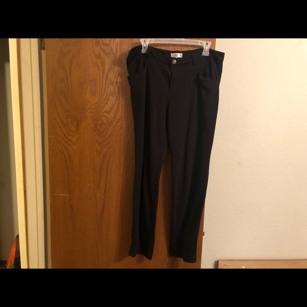 Metro 7 L (12/14) black jeggings